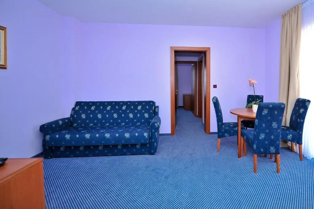 Ξενοδοχείο Villa Kastel Povljana