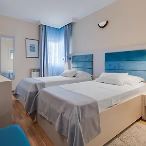 Szálloda Marinko, Zára