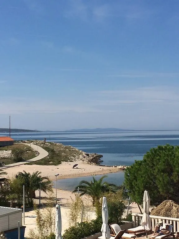 Villa Kastel Povljana 4*,  Kroatië
